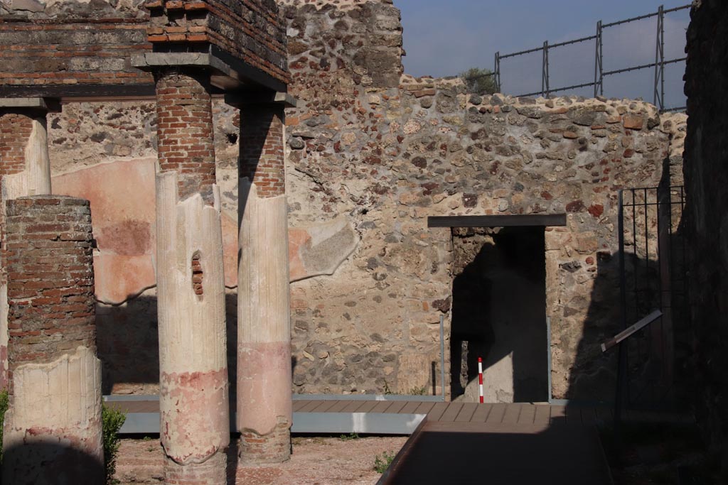 Hgw Pompeii Villa Of Diomedes October Looking West Towards